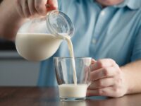 Правила выдачи молока за вредные условия труда в 2022